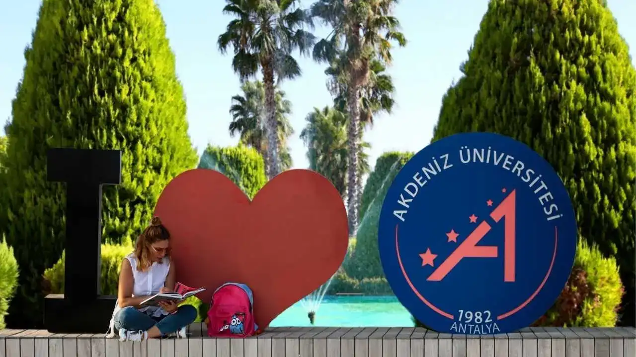 Akdeniz Üniversitesi’nin Yükselişine YÖK Raporuyla Tescil! 2